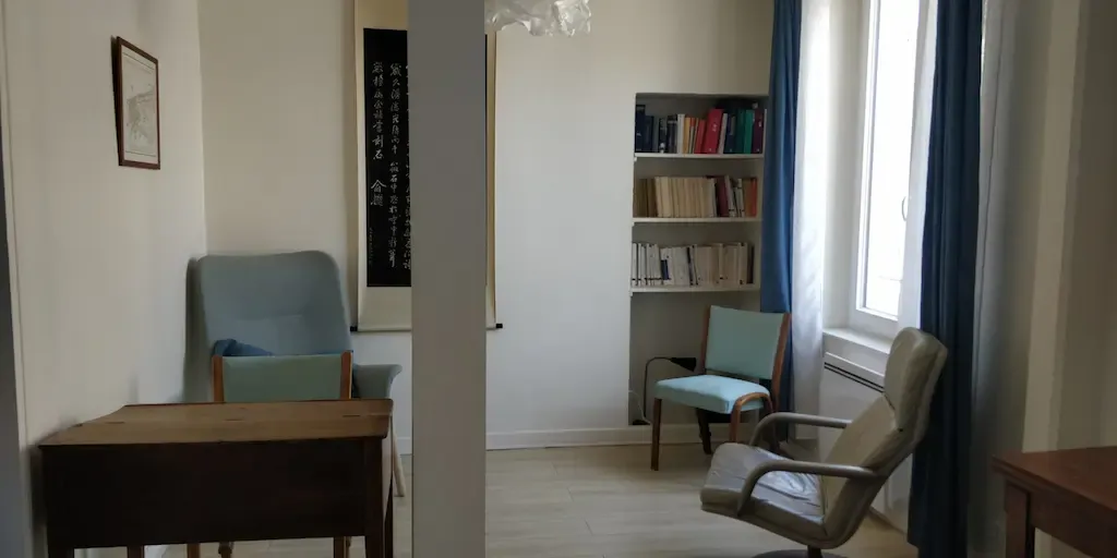 Cabinet de psychologie à Sceaux — espace de consultation